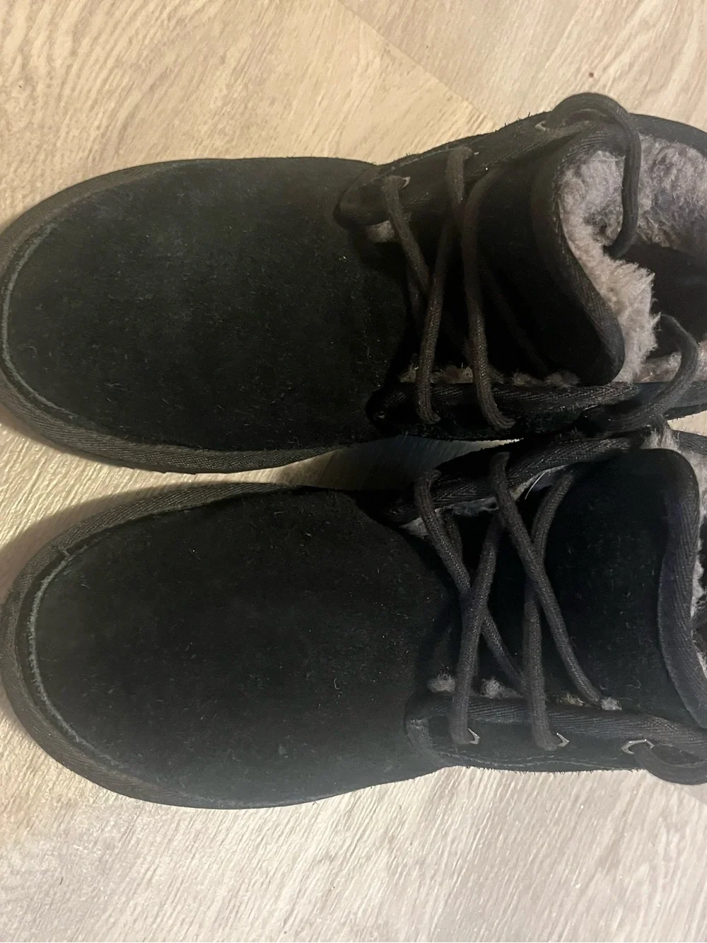 UGG Men Black Suede Lace-Up Shearling Ankle Boots‎